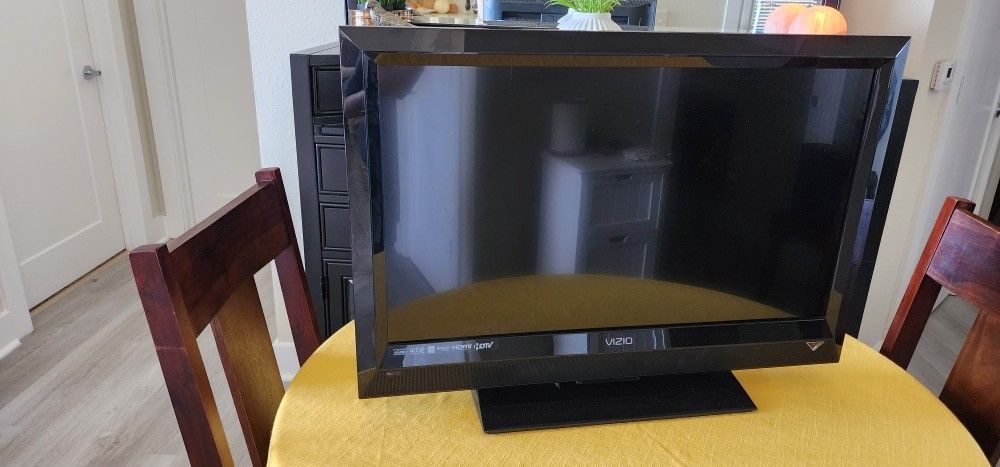 Vizio TV