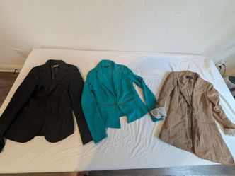 Women closet Cleanout EVERYTHING for $70