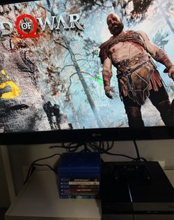PlayStation 4 with games