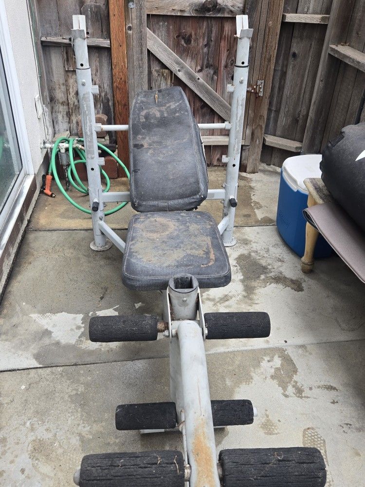 Weight Bench