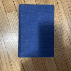 The Lives Of The Twelve Ceasers Book 1959
