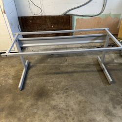 Free Desk Frame. Missing Countertop 