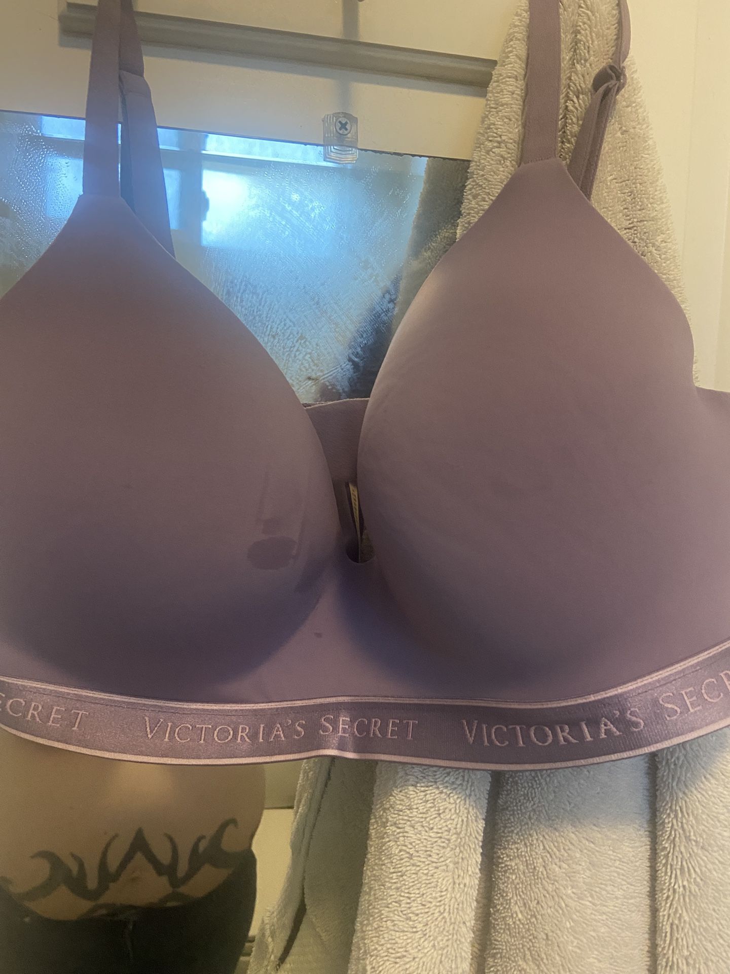 Victoria Secrets Purple Push Up Bra