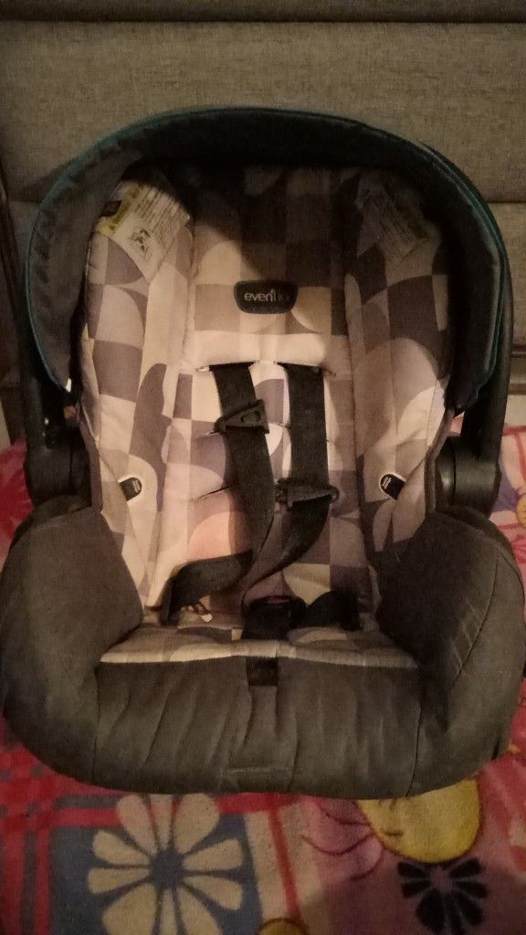 Even Flow Boy Infit Car Seat Used But Still In Great Condition