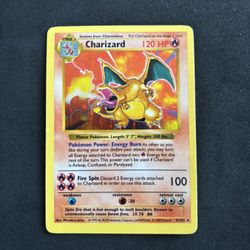 Pokemon Charizard Shadowless LP