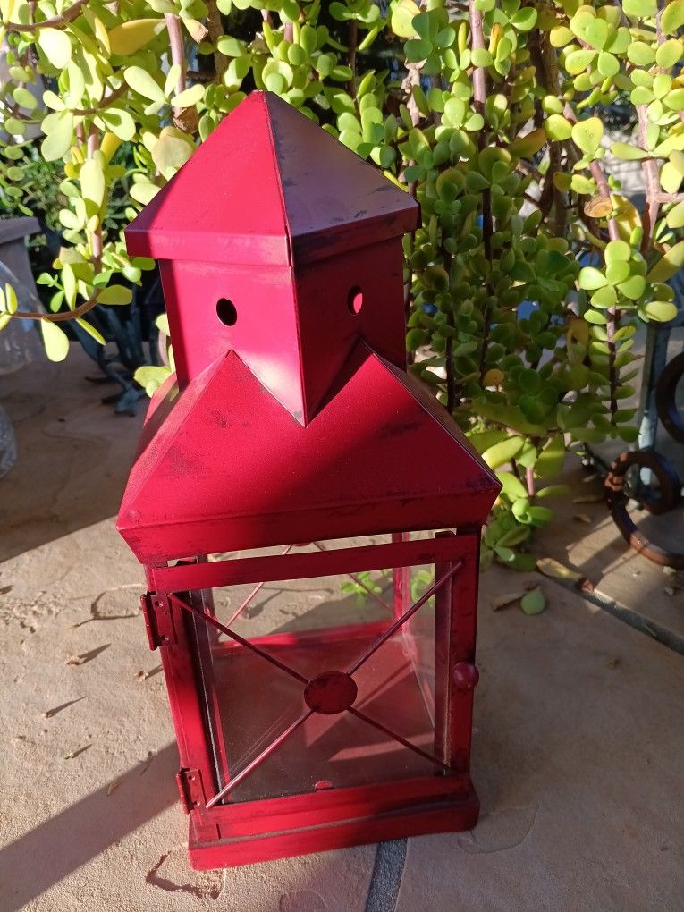 $9 Red Barn Garden Lantern 13" Tall