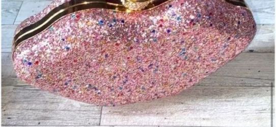 NWT D' Margeaux NY, Sequin Lip Silhouette Clutch