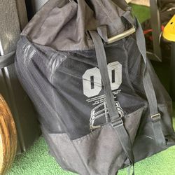 EQUIPMENT BAG & FOOTBALL SHIELD PADS