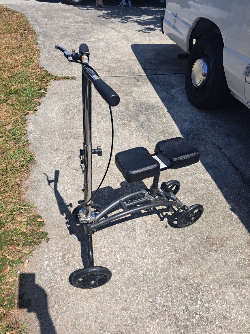 Adult Knee Scooter Folds For Transport