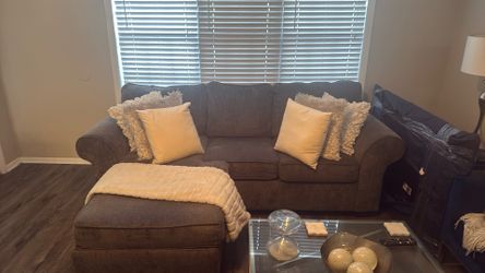 Sofa (Sectional)