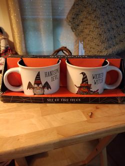 Set of 2 Halloween Mugs - New in Box