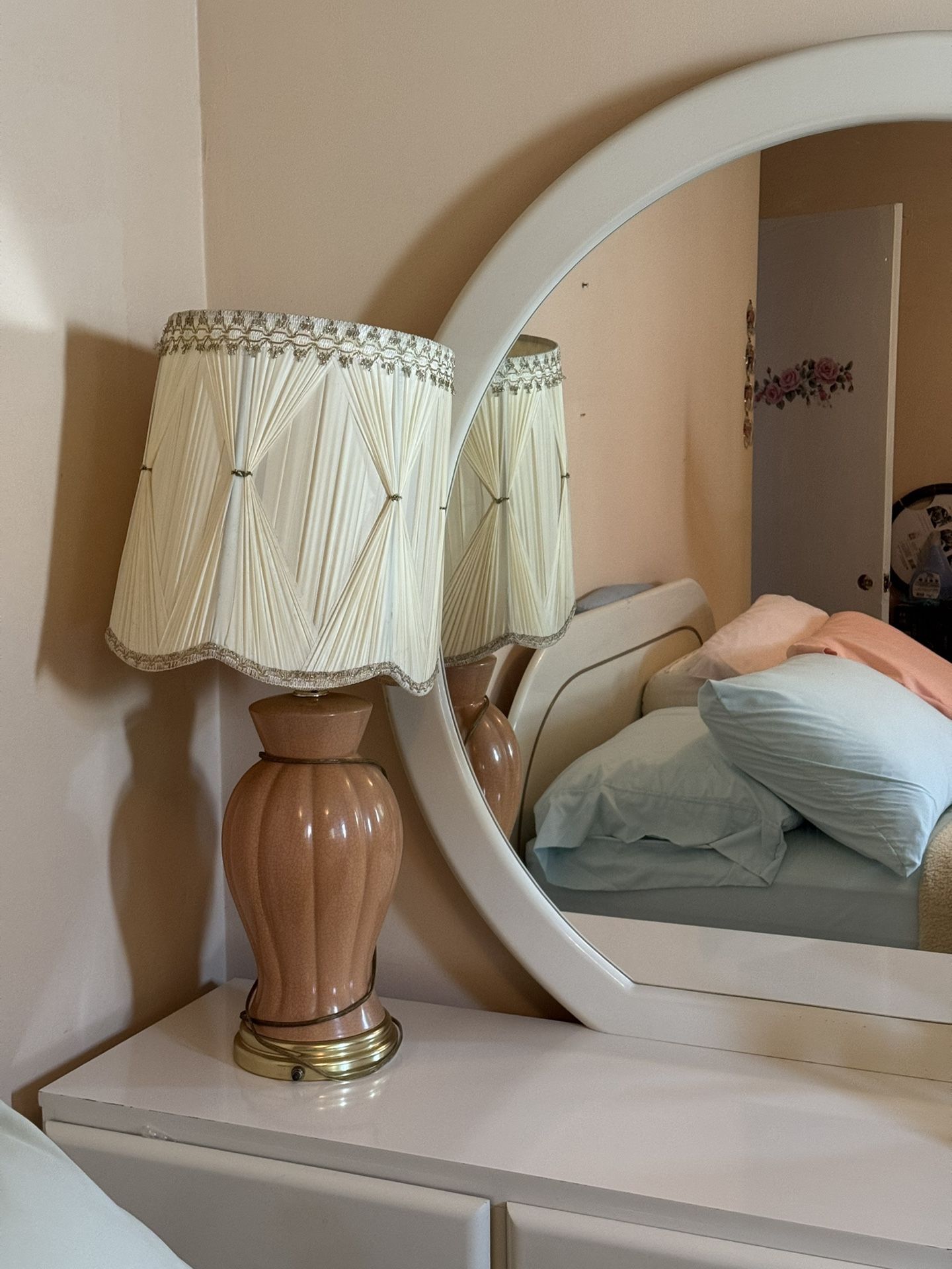 Full Size Bedroom Set + 2 Night stands+ Dresser + Chest and Mirrors