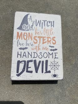 Mini Box Sign