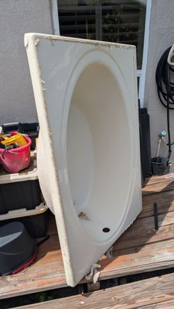 Drop in bathtub Jacuzzi