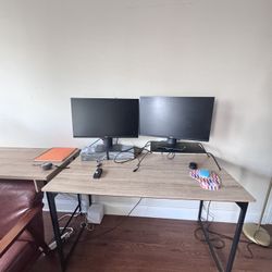 Computer Desk 47”