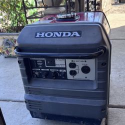 Generador Honda   3000  Corre De Maravilla  Ningún Problema Todo En Orden 