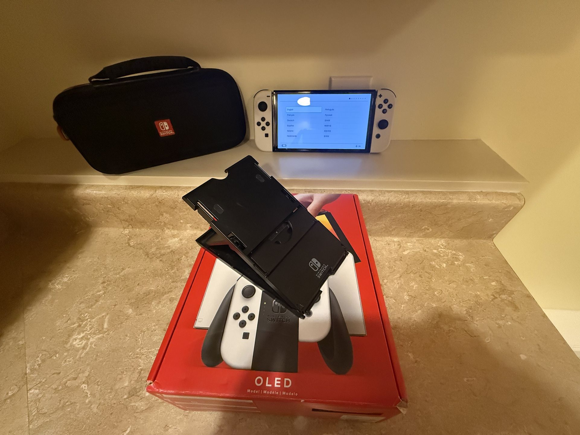 Nintendo Switch OLED Edition 