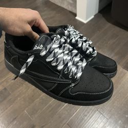 Travis Scott Jordan 1 Low Black Phantom