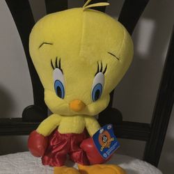 14" Looney Tunes Boxing Tweety Bird