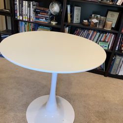 Tulip Table 