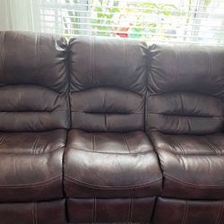 Loveseat Reclining Electric Leather (1) 