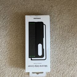 SAMSUNG Galaxy Z Fold4 Silicone Grip Cover New In Box