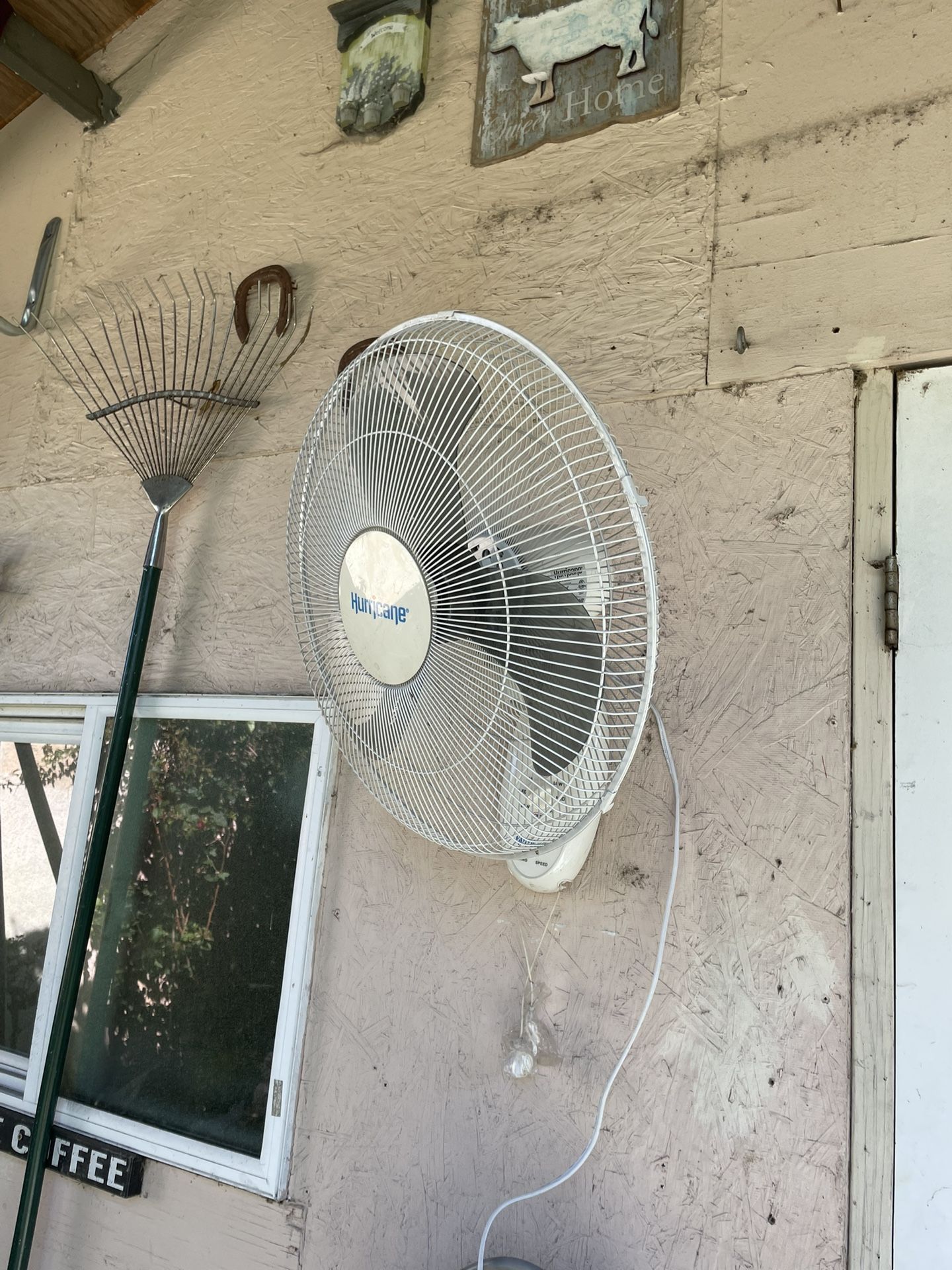 Hurricane® Supreme Oscillating Wall Mount Fan 18" - HGC736506