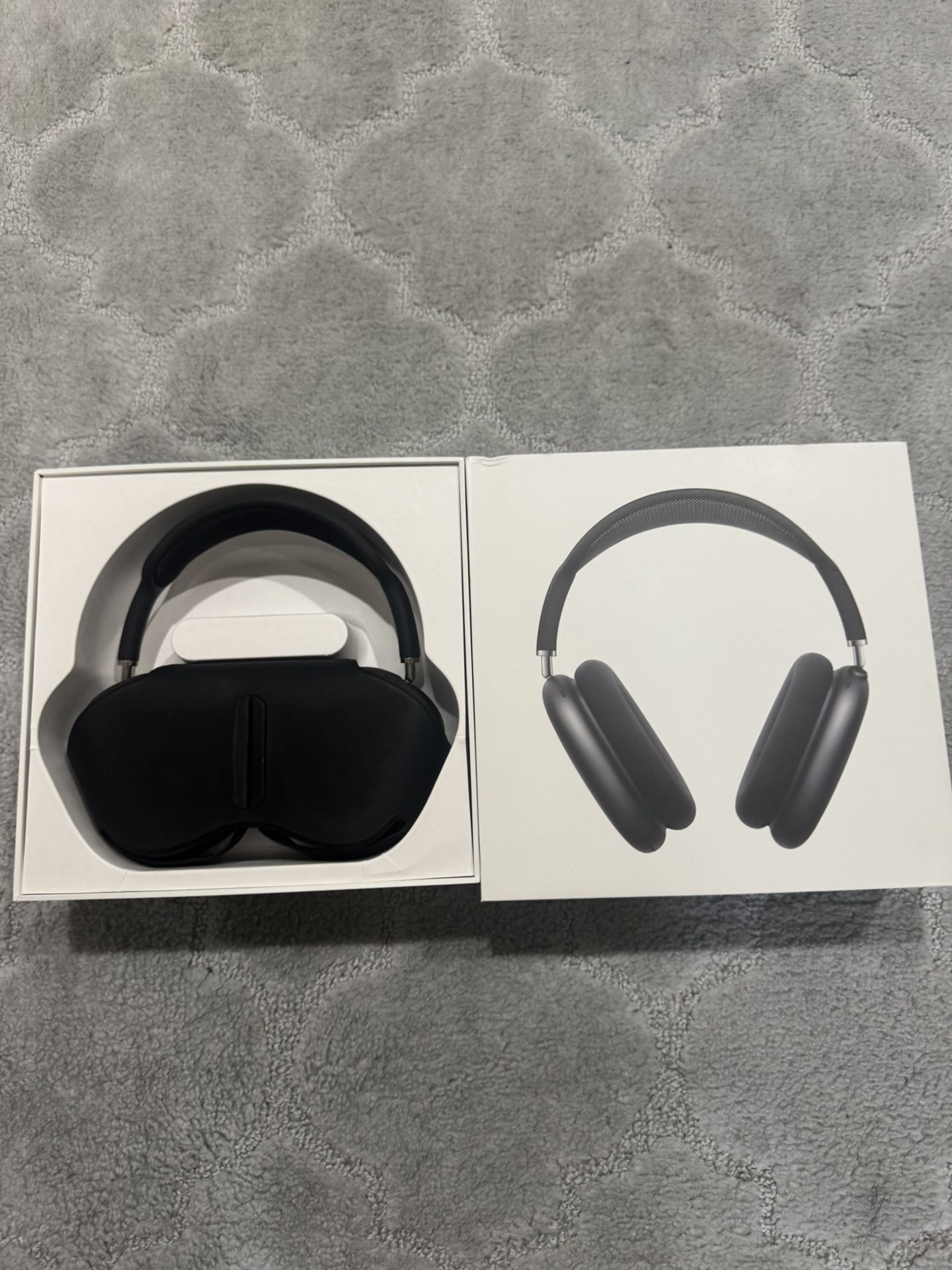 Apple Airpods Max – Space Gray