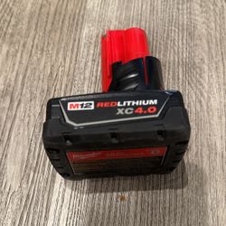 MILWAUKEE Battery: M12™, 4 Ah, Battery Included, 12V DC