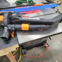WORX Trivac 3-in-1 Electric Leaf Blower for Lawn Care, Leaf Mulcher/Leaf Vacuum with Bags