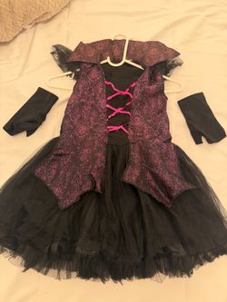 Girl Halloween costume