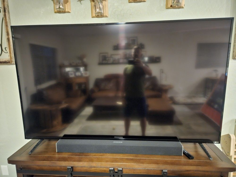 Vizio 70" Smart TV