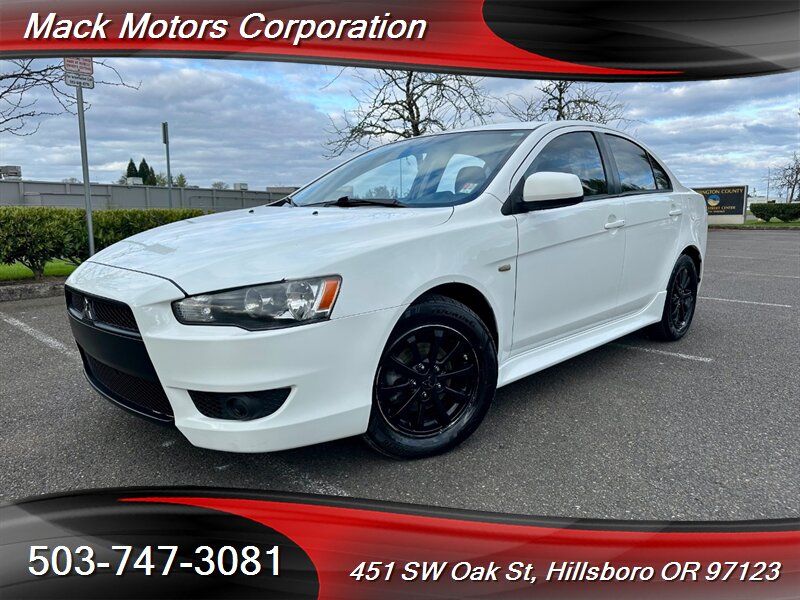 2014 Mitsubishi Lancer ES Sport Automatic Sporty 34-MPG