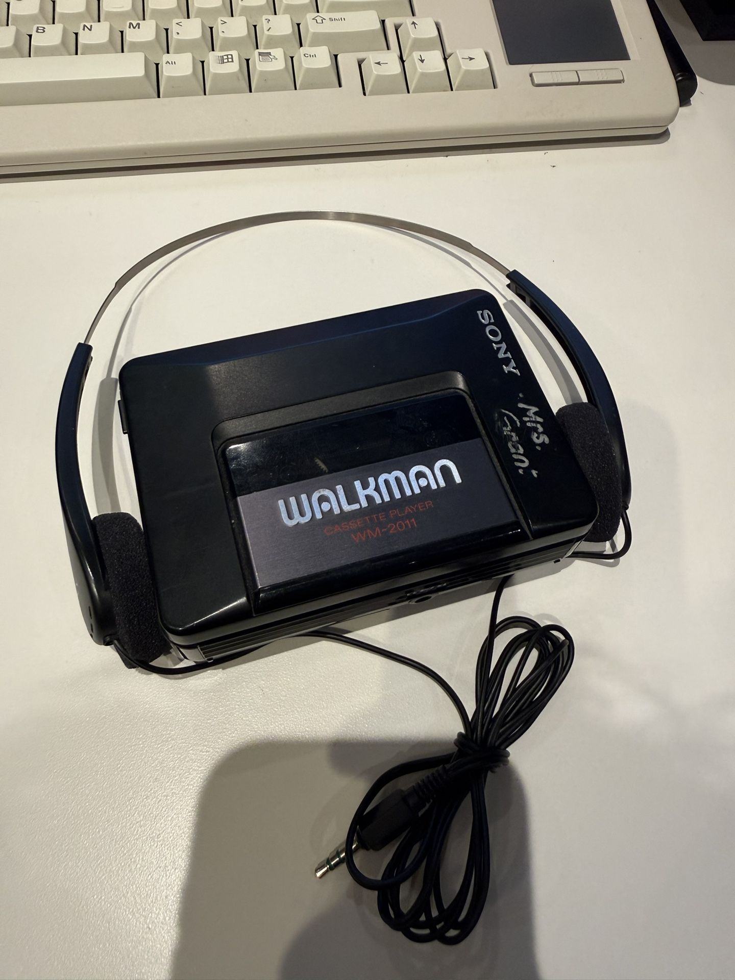 Sony Walkman (works!)