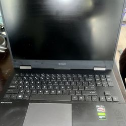 HP OMEN 15-en1000 Series Gaming Laptop and Charger
