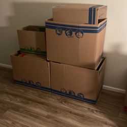 Free Boxes