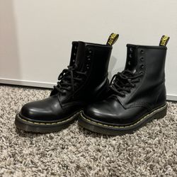 Doc Marten Boots