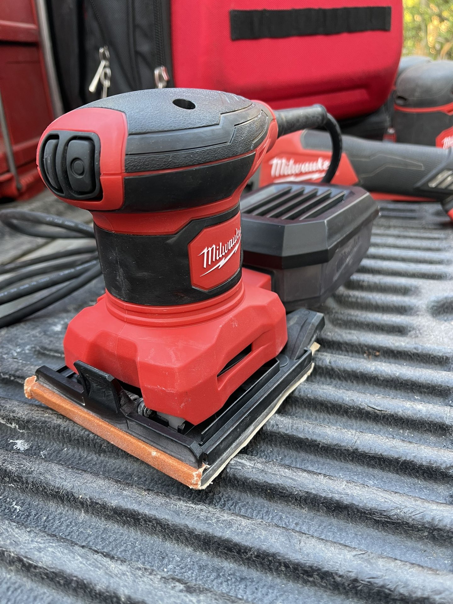 Milwaukee Sheet Sander