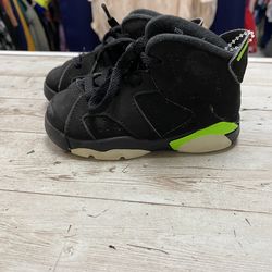 Baby Jordan’s Retro 6