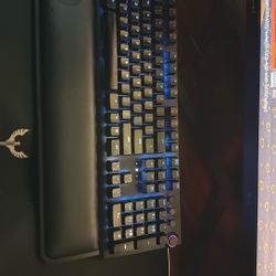 Razor Black Widow V2 