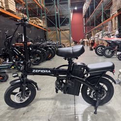 Folding electric bicycle