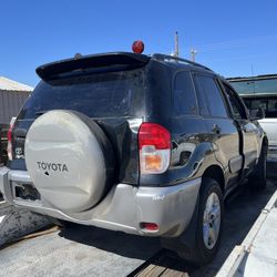 Toyota RAV4 Parts 