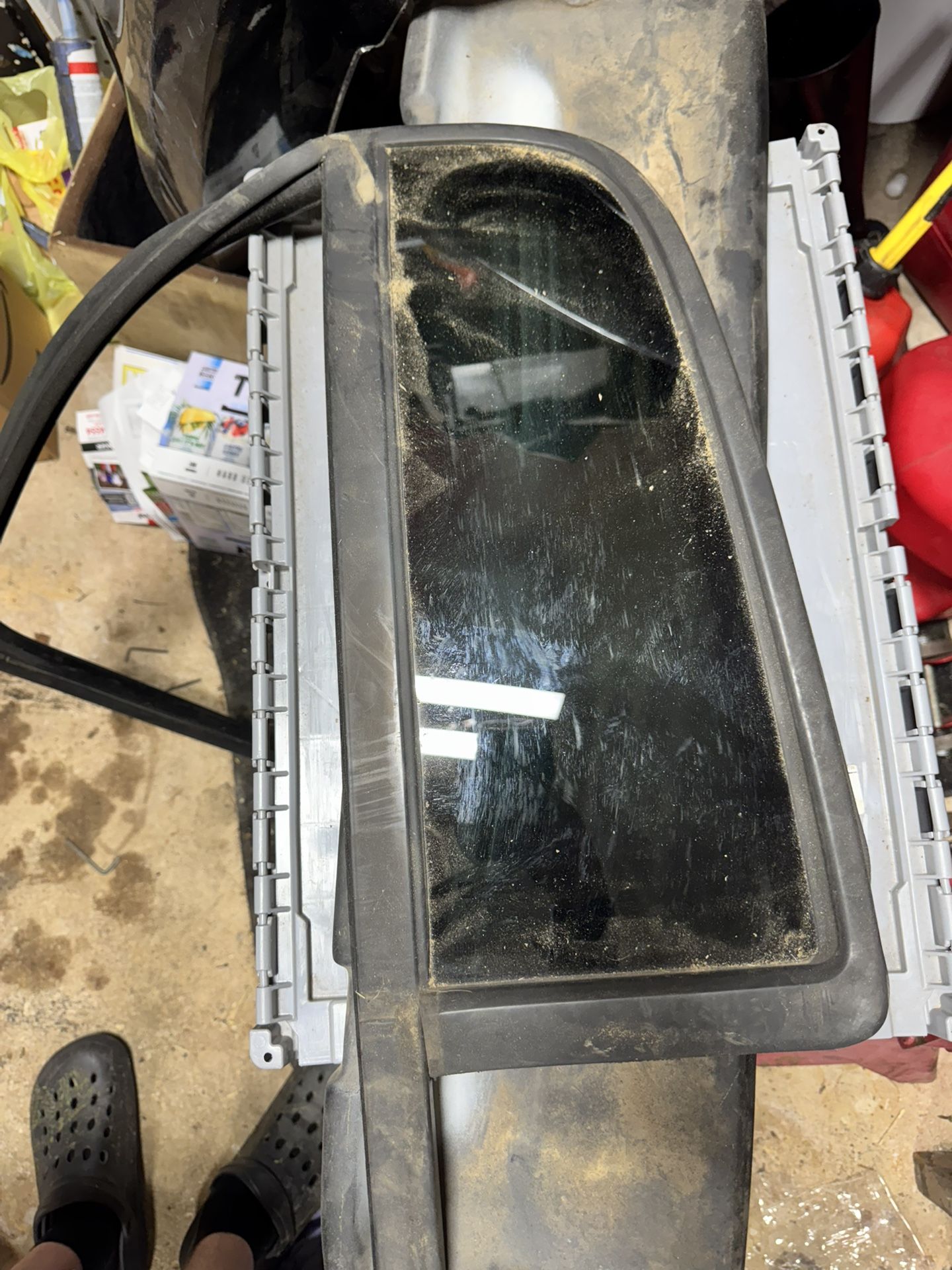 Trailblazer EXT Rear Window