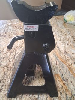 A Pair Of 3 Ton Craftsman Jack Stand