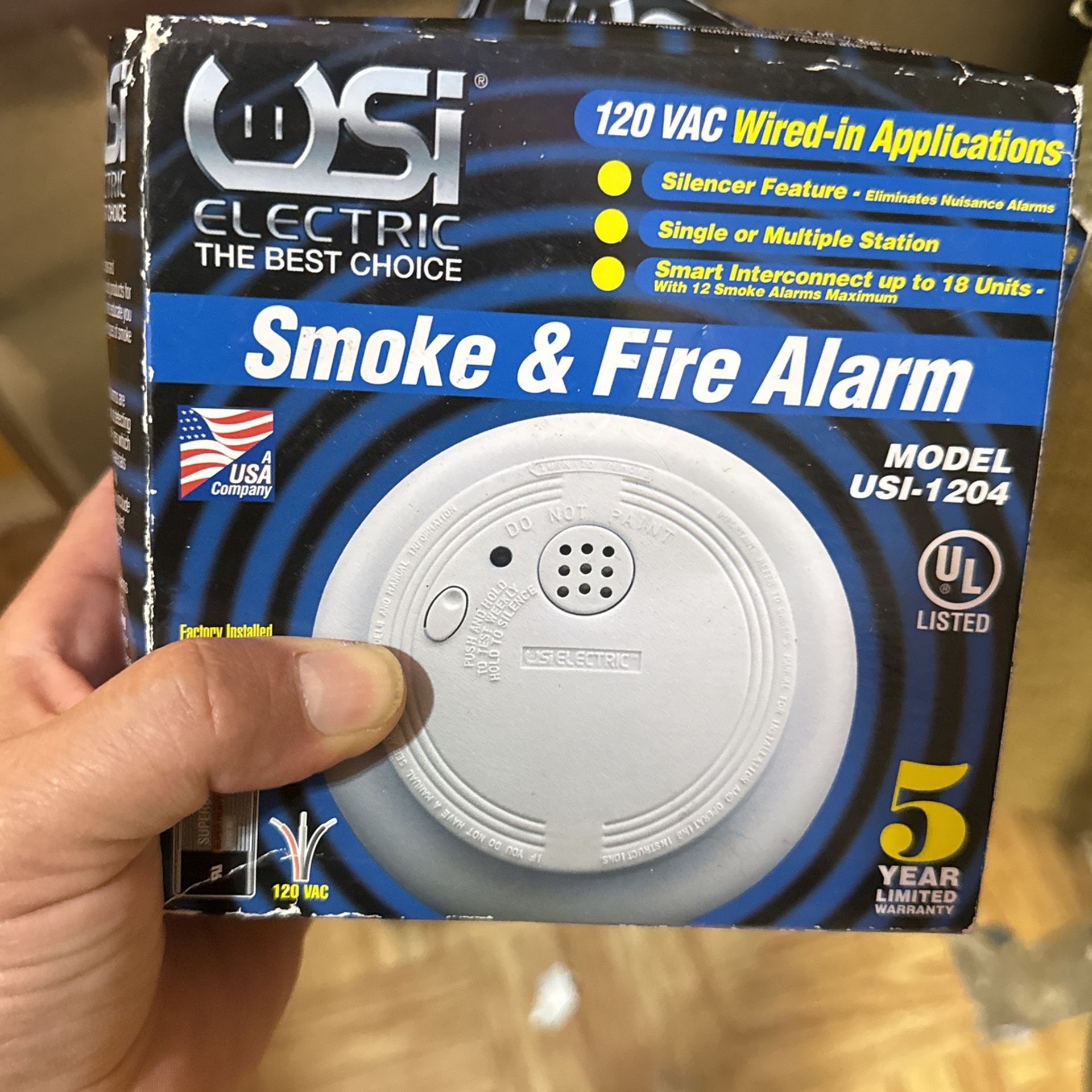 2 Smoke Detectors 120 V 