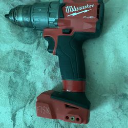 Milwaukee Drill (NO BATTERY) 