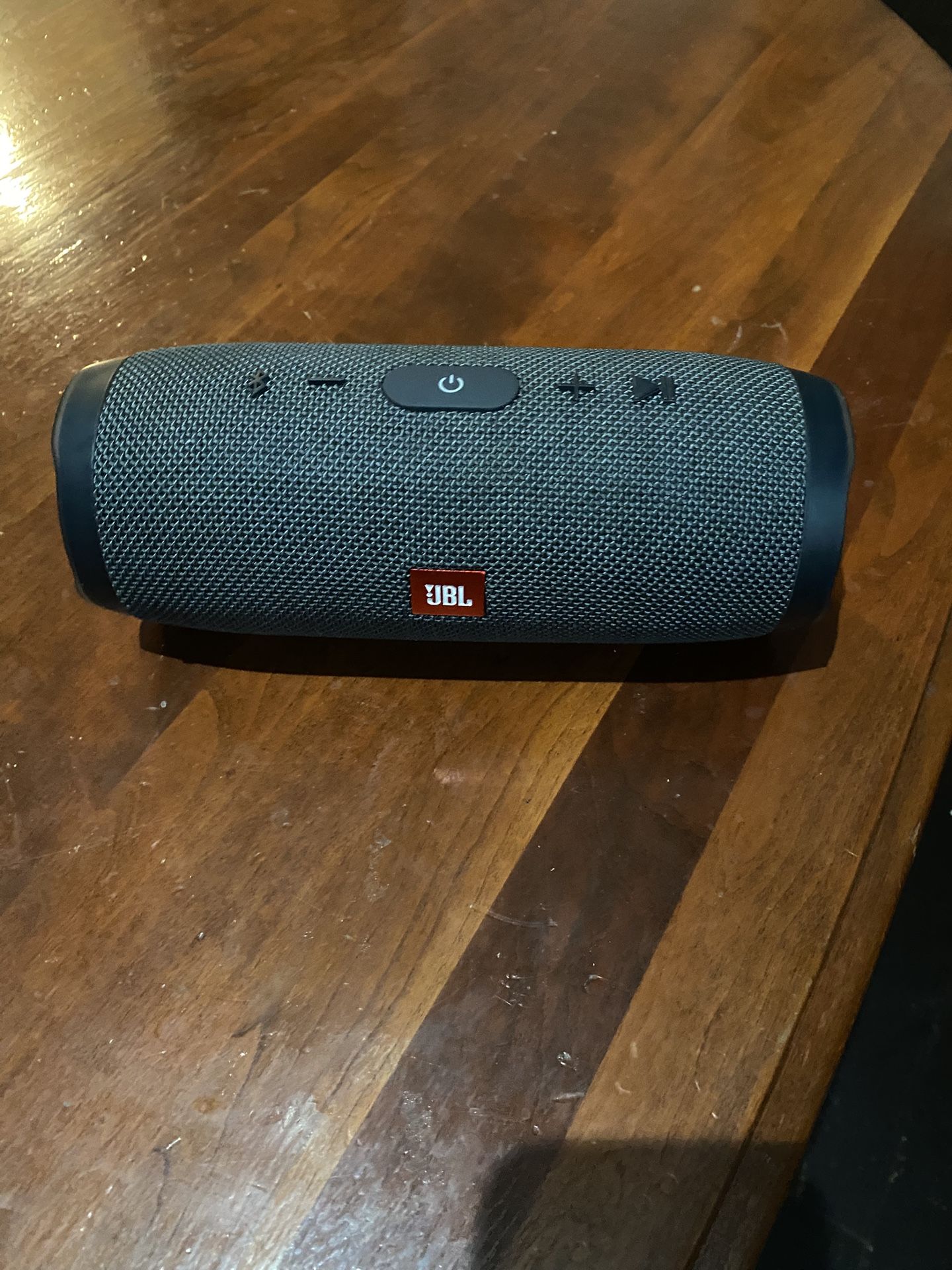 JBL speaker 