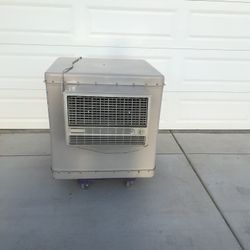 Essick RN50W 4,700 CFM Swamp Cooler – 1,600 Sq Ft – NEW Cooling Pads