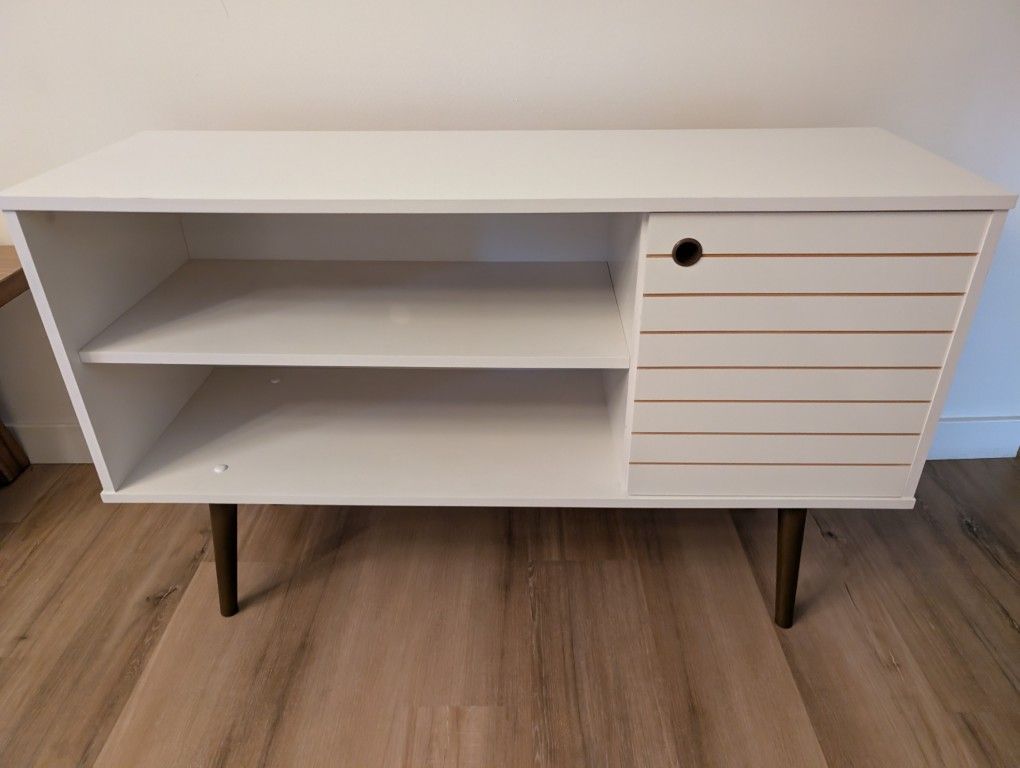 Liberty 42.52" Mid-Century Modern TV Stand with 2 Shelves and 1 Door