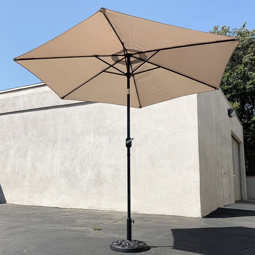 $70 (Brand New) Patio set (10ft umbrella and base stand) tilt crank, outdoor garden market, beige or red color